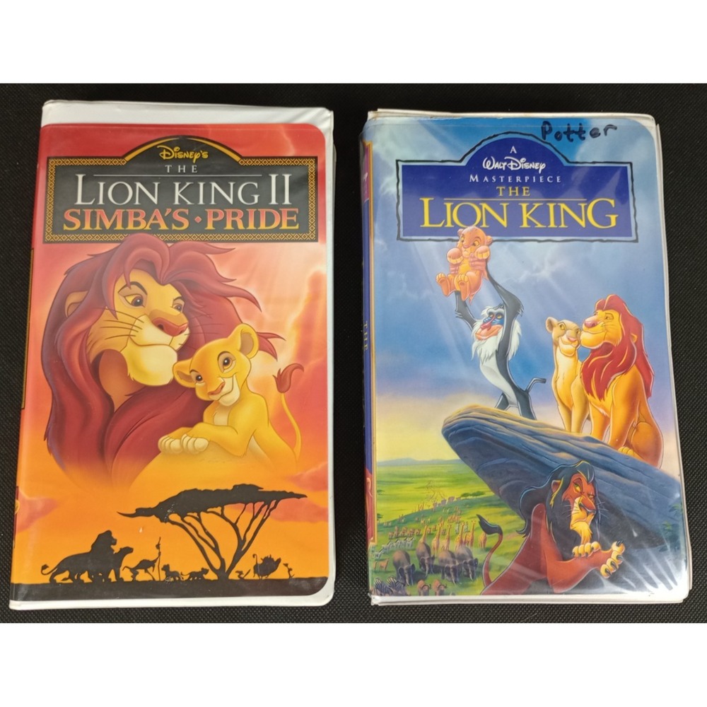 Lot of 2 Disney VHS Clamshell Video Tapes The Lion King + II Simba's Pride